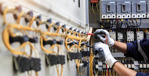 Professional Electrician technician working in Nyack, NY